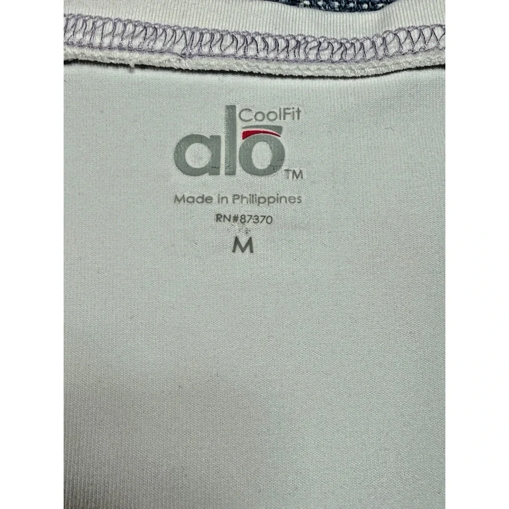 Alo Yoga CoolFit White Purple Trim V-Neck Athletic Tank Top Women Sz M NWOT